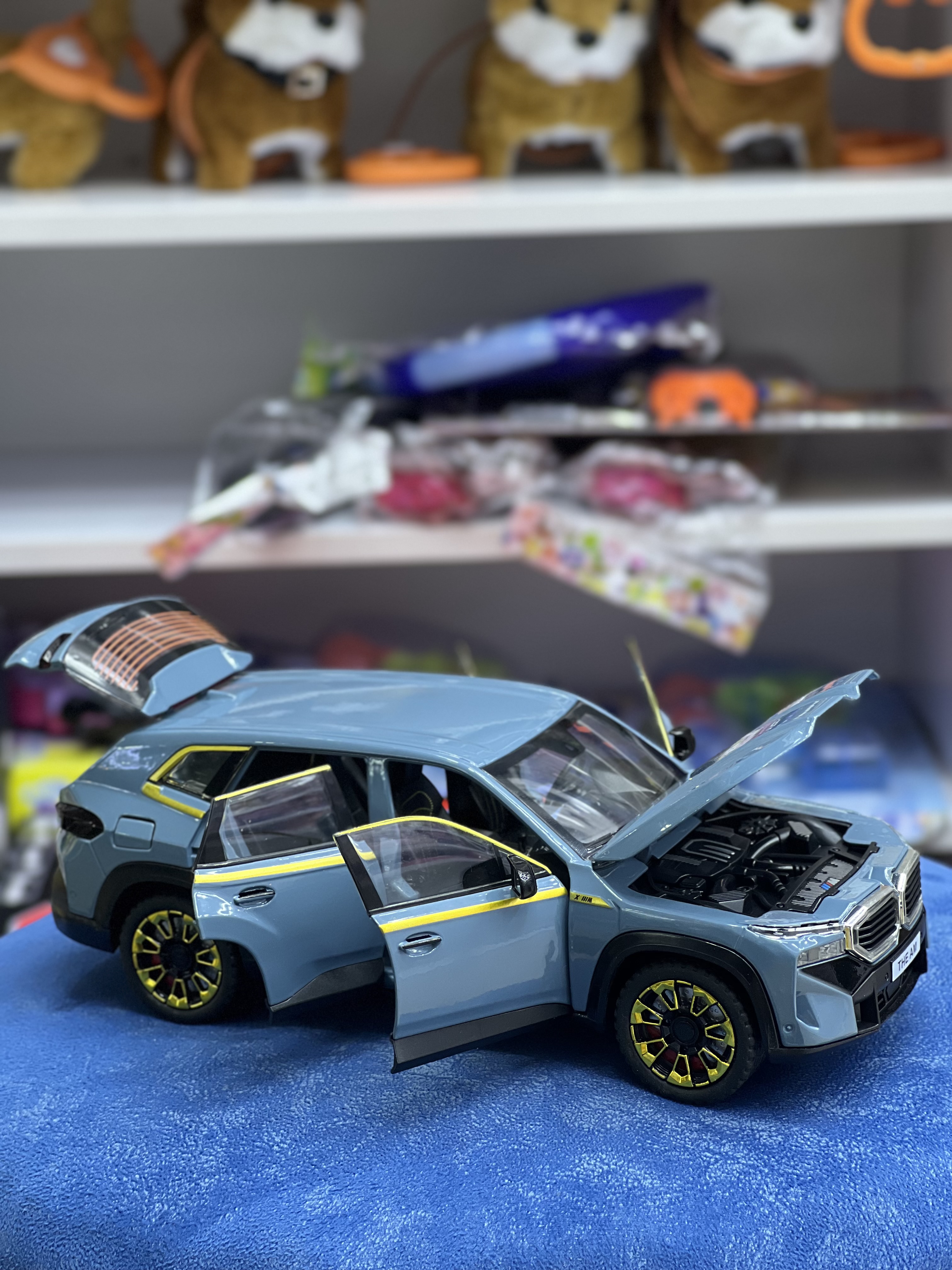 ماشين فلزيBMW1:24دودزا